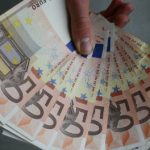 Lower Austria cuts social security benefits