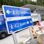 Covid-19: New Austrian border rules block lorry traffic from Italy
