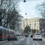 Article 50 Card: Long delays continue in Vienna as deadline looms